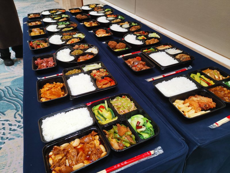 智能饮食解决方案：如何选择合适食堂承包服务